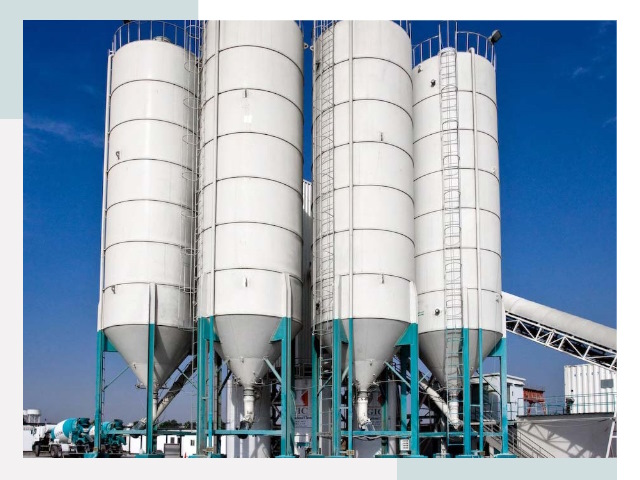 Строительство цементных силосов в Скопине